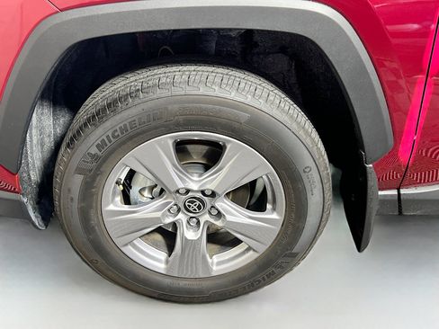 Used 2025 Toyota RAV4 XLE image 13