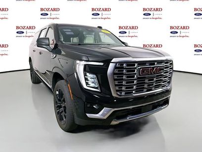 Used 2025 GMC Yukon XL Denali w/ Sun & Power Step Package