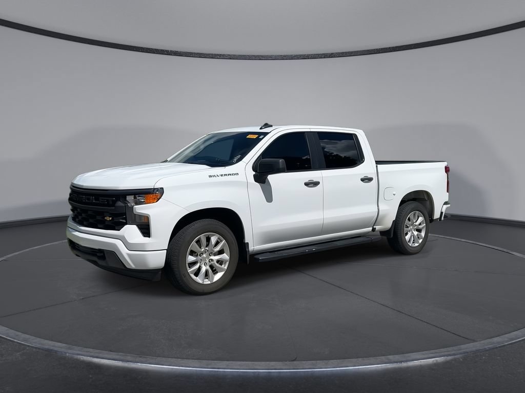 Used 2024 Chevrolet Silverado 1500 Custom RWD image 4