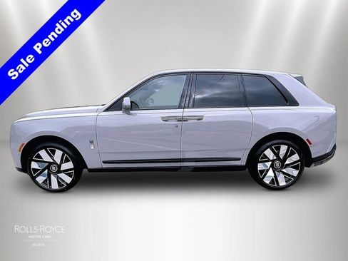 New 2026 Rolls-Royce Cullinan AWD/4WD image 14
