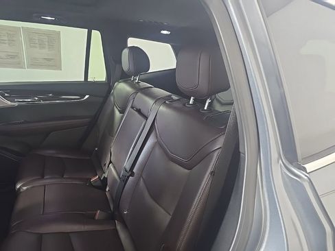 Used 2020 Cadillac XT6 Premium Luxury image 12