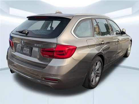 Used 2016 BMW 328i xDrive Wagon image 4