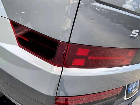 Used 2025 Hyundai Santa Fe SEL image 29