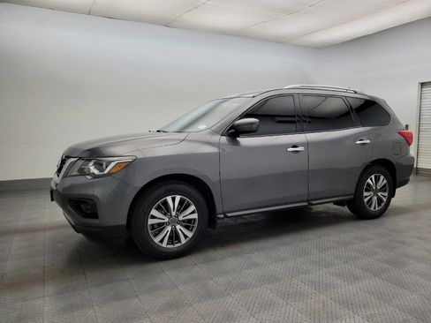 Used 2018 Nissan Pathfinder SV w/ Cargo Package image 2