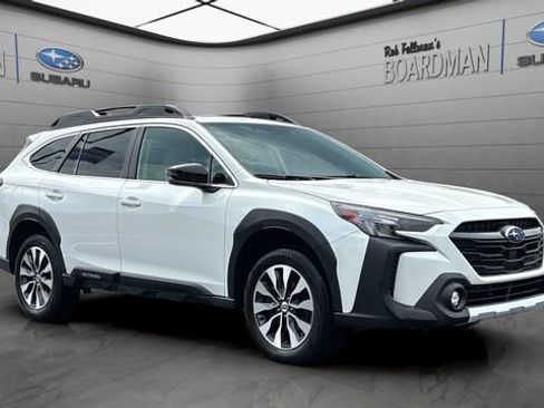Used 2025 Subaru Outback Limited AWD/4WD image 1