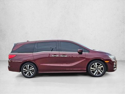 Used 2019 Honda Odyssey Elite image 4