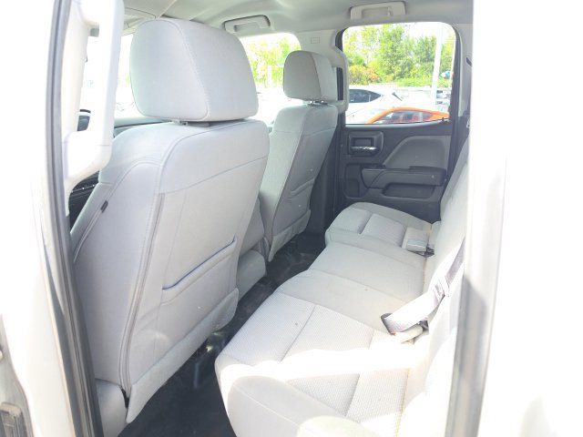 Used 2019 Chevrolet Silverado 1500 W/T w/ WT Convenience Package AWD/4WD image 6