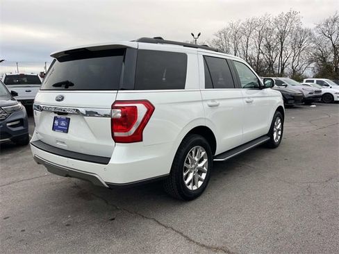 Used 2020 Ford Expedition XLT w/ Equipment Group 202A image 3