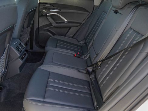 New 2025 Audi Q5 Premium Plus image 22