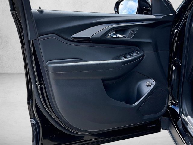 Certified 2023 Chevrolet TrailBlazer RS w/ Sun and Liftgate Package FWD image 18