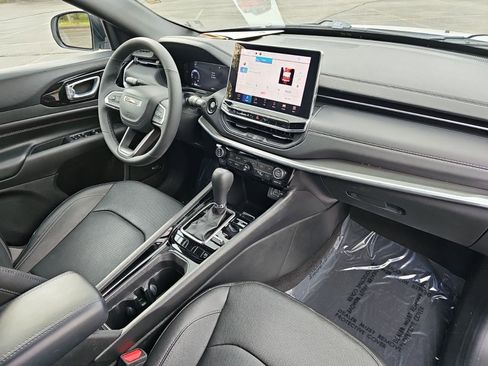 Used 2024 Jeep Compass Limited AWD/4WD image 14
