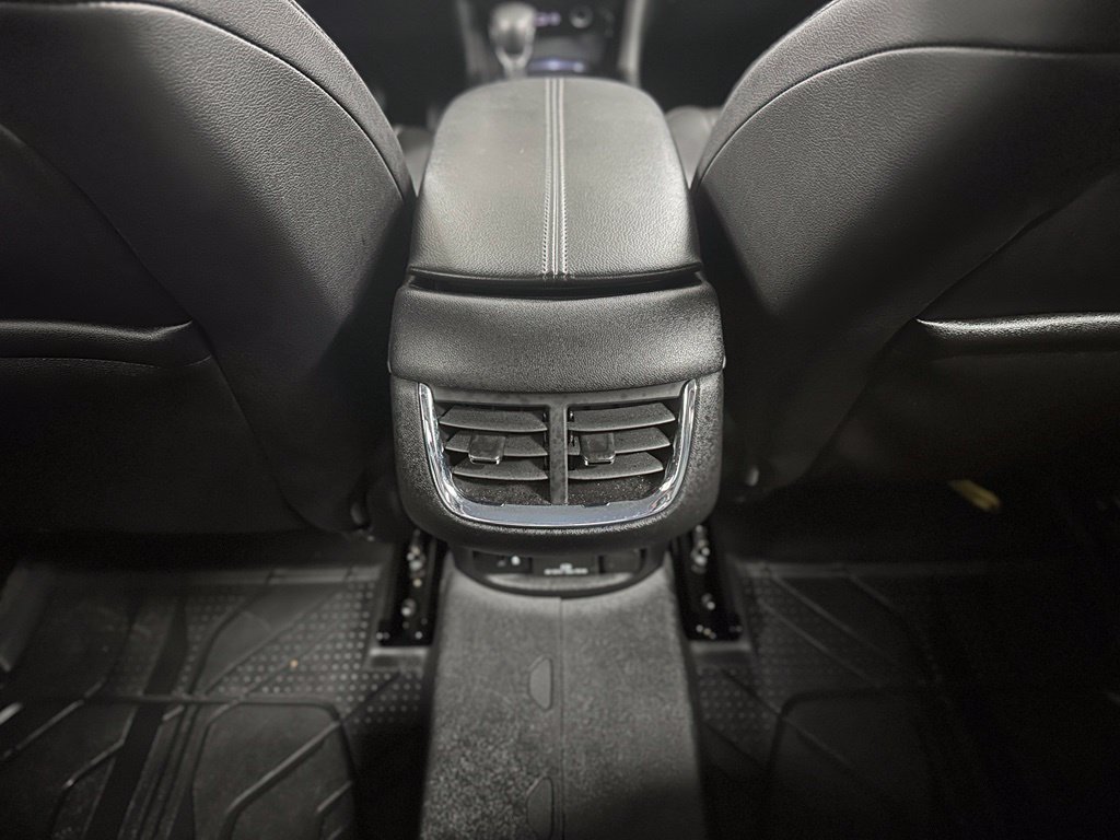 Used 2023 Chevrolet Malibu LT w/ LPO, Floor Liner Package FWD image 19