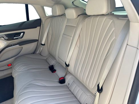 Used 2022 Mercedes-Benz EQS 450+ Sedan w/ Exclusive Trim Package image 12
