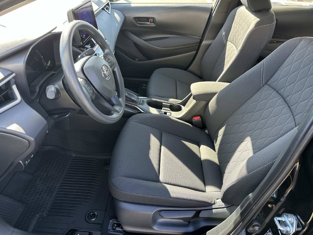 New 2027 Toyota Corolla LE w/ LE Premium Package FWD image 18