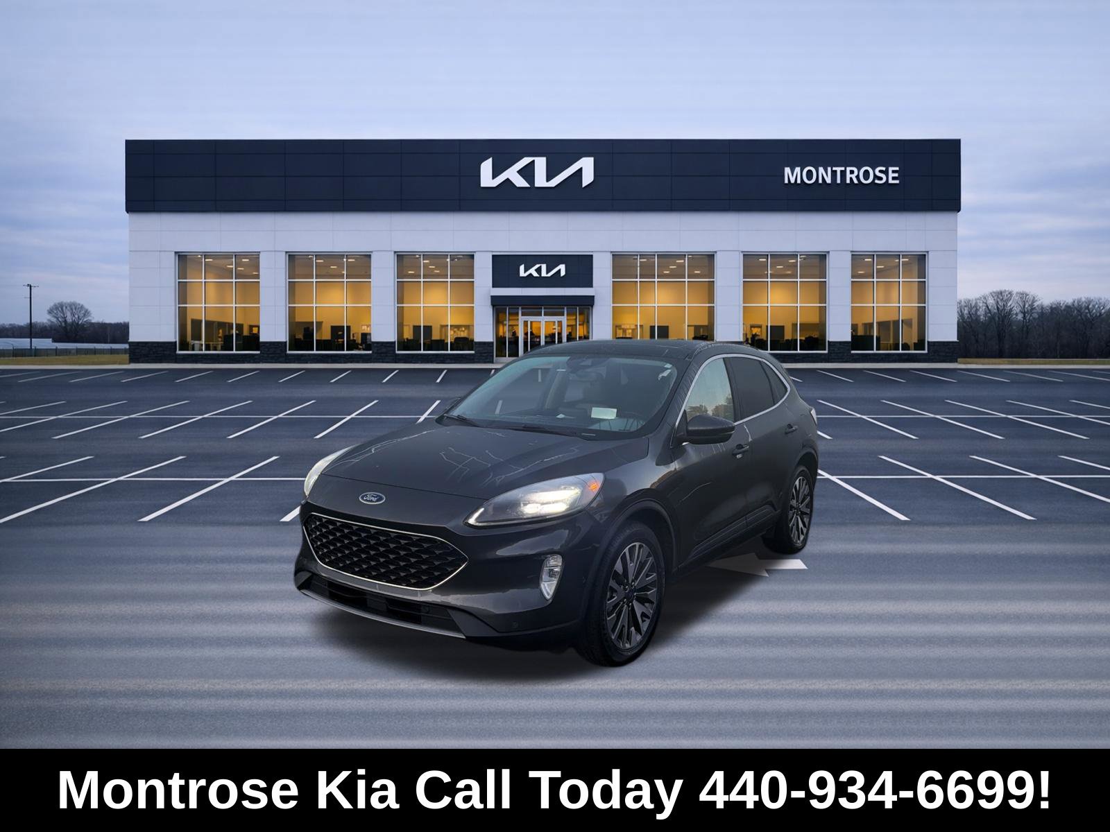 Used 2020 Ford Escape Titanium w/ Titanium Premium Package 2.0 AWD/4WD 360° Tour