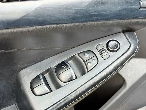 Used 2022 Nissan Maxima Platinum w/ Sport Mat Group image 18