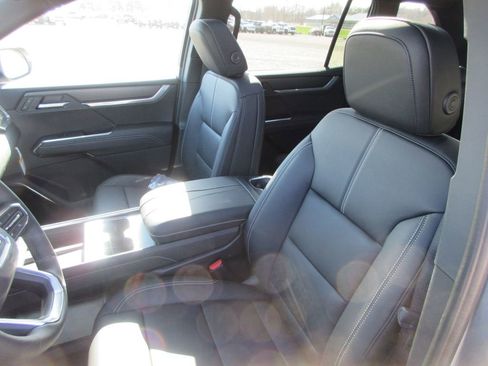 New 2026 GMC Acadia Elevation w/ Super Cruise Package image 13