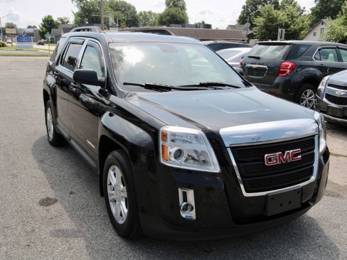 Used 2015 GMC Terrain SLE w/ Convenience Package image 9