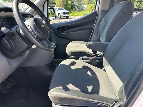Used 2017 Chevrolet City Express LT w/ Technology Package FWD image 10