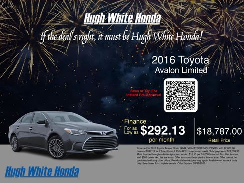 Used 2016 Toyota Avalon Limited image 3