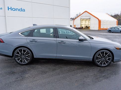 Certified 2023 Honda Accord Touring image 16