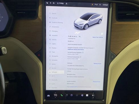 Used 2020 Tesla Model X Long Range image 13