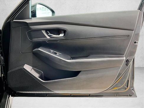Used 2025 Honda Accord LX image 19