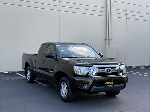 Used 2012 Toyota Tacoma 2WD Access Cab image 3
