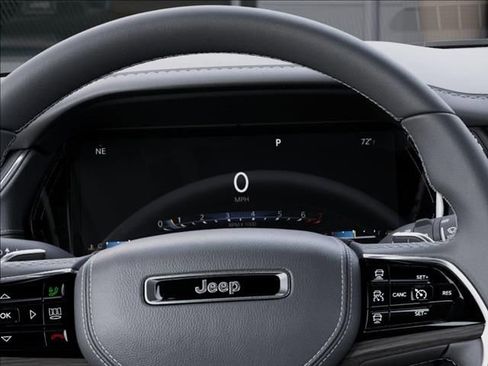 New 2025 Jeep Grand Cherokee L Overland w/ Rear Seat Video Group I image 17