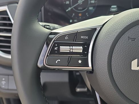 New 2026 Kia Seltos EX image 30