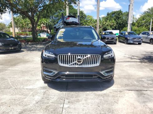 Certified 2024 Volvo XC90 B5 Plus w/ Protection Package Premier AWD/4WD image 2