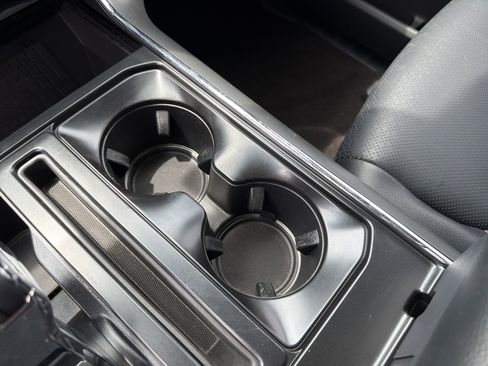 Used 2022 Ford F150 Lariat AWD/4WD image 39