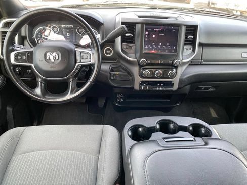 Used 2024 RAM 2500 Big Horn AWD/4WD image 4