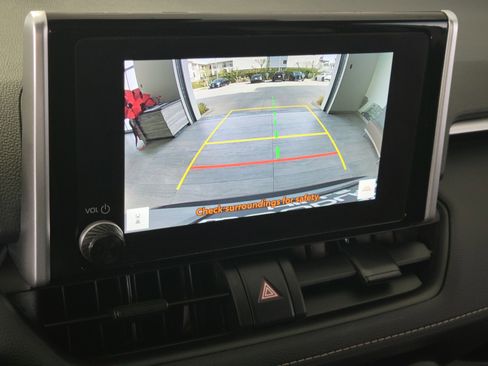 Used 2024 Toyota RAV4 LE image 23