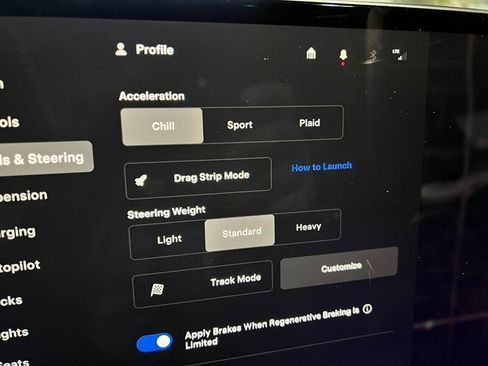 Used 2021 Tesla Model S Plaid image 31