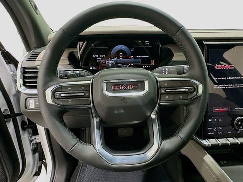 New 2026 GMC Acadia Elevation FWD image 11