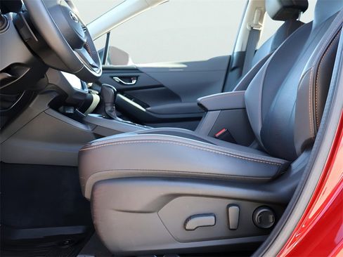 Used 2024 Subaru Crosstrek 2.5i Limited w/ Crosstrek Mirror Package image 36