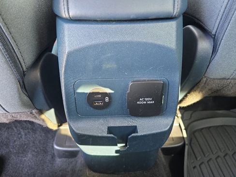 Certified 2023 Ford Maverick XLT w/ Equipment Group 300A Standard image 18