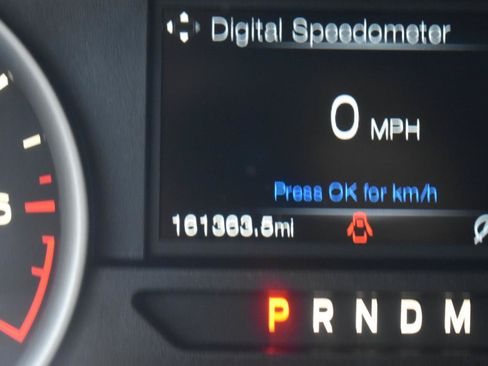 Used 2018 Ford F150 XLT w/ Equipment Group 302A Luxury AWD/4WD image 18