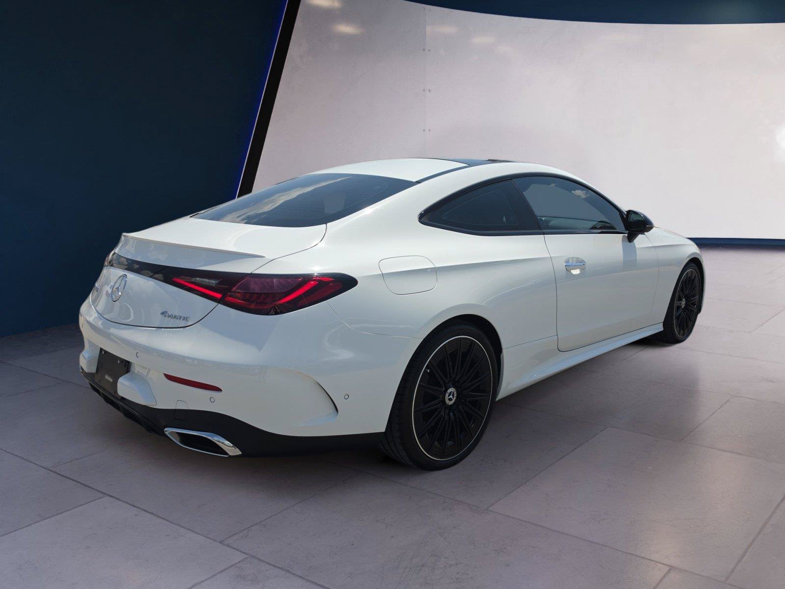 Used 2025 Mercedes-Benz CLE 300 4MATIC Coupe image 5