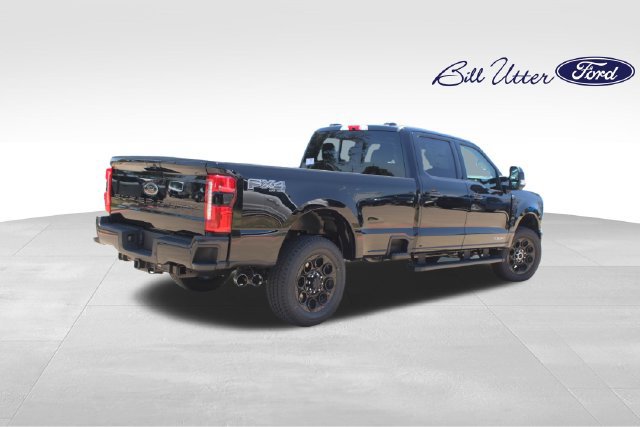New 2026 Ford F350 Lariat w/ Black Appearance Package AWD/4WD image 3
