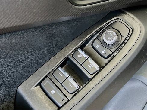 New 2026 Subaru Crosstrek 2.5i Limited image 18