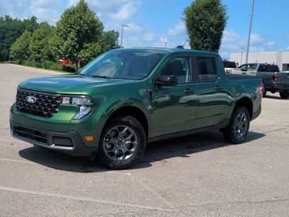 New 2025 Ford Maverick XLT w/ XLT Luxury Package