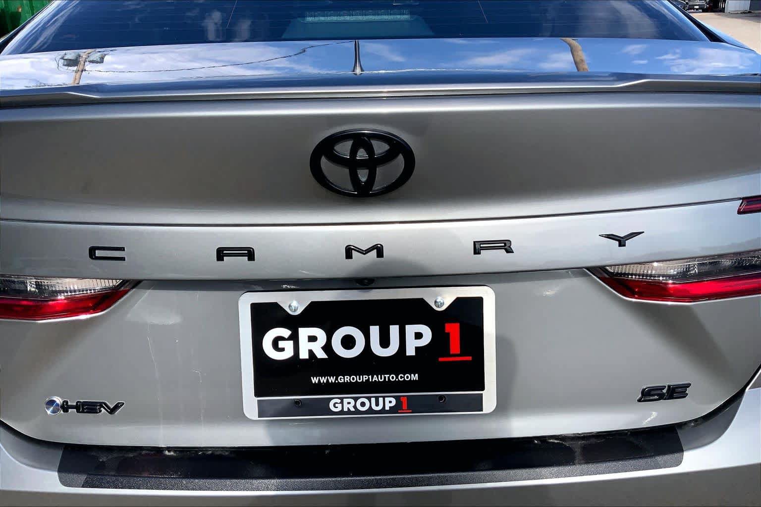Used 2026 Toyota Camry SE w/ Convenience Package FWD image 10