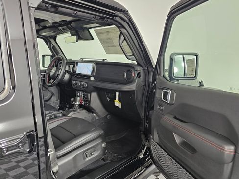 New 2026 Jeep Wrangler Unlimited Rubicon 392 w/ Quick Order Package 27X Moab AWD/4WD image 36