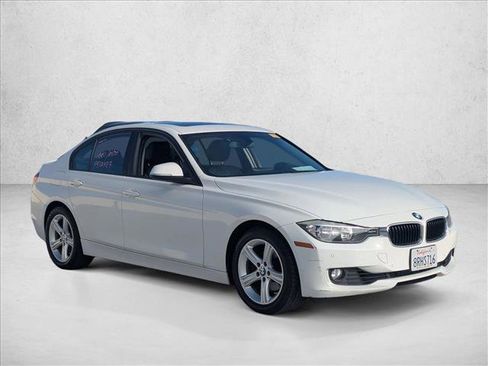 Used 2015 BMW 328i Sedan image 3