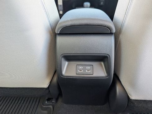 Used 2026 Toyota Corolla LE image 7