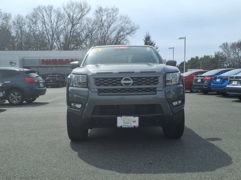 Certified 2025 Nissan Frontier SV w/ SV Convenience Package AWD/4WD image 2