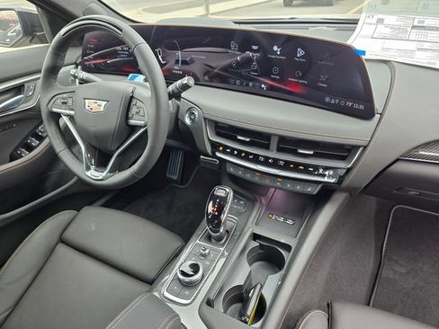 New 2026 Cadillac CT5 V AWD/4WD image 11