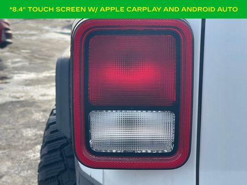 Used 2023 Jeep Gladiator Sport image 16